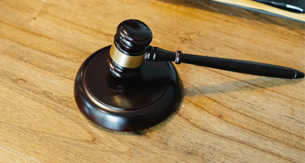 簽約：洛壹網(wǎng)絡(luò)與深圳市智文國(guó)際知識(shí)產(chǎn)權(quán)代理服務(wù)有限公司簽訂公司網(wǎng)站建設(shè)協(xié)議